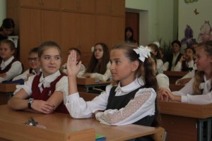 «Вопросы, важные для всех» задавались на Московском образовательном телеканале