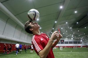 11 новых футбольных полей появится в спортивных школах Москвы