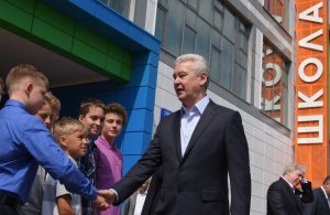 Мэр Москвы отметил масштабы нового учебного заведения. Фото: "Вечерняя Москва"