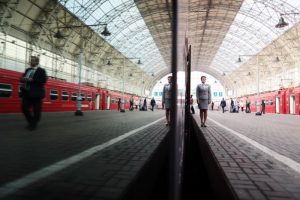 Осенью планируется завершить ремонтные работы в Розовом зале вокзала. Фото: "Вечерняя Москва"