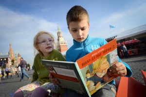 Книжный фестиваль собрал более 100 тысяч посетителей. Фото: "Вечерняя Москва"