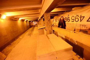 Бетонные блоки у подземных переходов демонтируют в этом году. Фото: архив, «Вечерняя Москва»