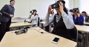 Студенты Университета имени Баумана научатся создавать проекты для очков виртуальной реальности. Фото: mos.ru