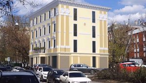 Сотрудники «Жилищника» провели десять проверок хостелов в Басманном районе. Фото: официальный сайт мэра Москвы