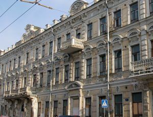Отреставрированный участок «Дома с атлантами» на улице Солянка могут показать уже с 31 декабря. Фото: официальный сайт мэра Москвы
