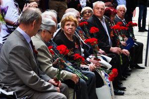 Ветераны Великой Отечественной войны на торжественном открытии мемориала. Фото: Никита Нестеров