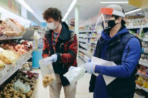 Новые волонтеры появились в столице во время пандемии коронавируса. Фото: сайт мэра Москвы