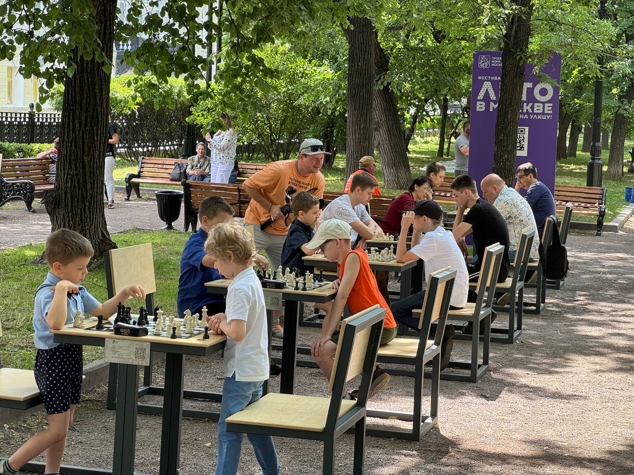 В столице открылся шахматный сезон в рамках «Лета в Москве. Все на улицу!»  - Басманные вести