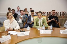 Заседание Молодежной комиссии МКСРЗ прошло в МДН. Фото: страница МДН в социальных сетях