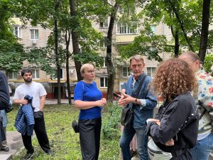 Обход территории провели в районе. Фото: страница управы района Басманный в социальных сетях