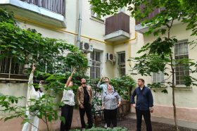 Обход двора произвел глава управы района. Фото: страница управы Басманного района в социальных сетях