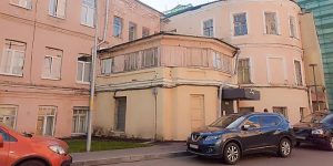 Помещение на Старой Басманной улице выставили на городские торги. Фото: сайт мэра Москвы