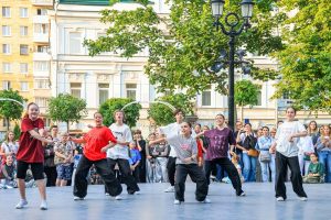 «Лето в Москве»: танцевальные мастер-классы пройдут в районе. Фото: пресс-служба Департамента торговли и услуг города Москвы