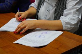 Соглашение о подготовке инженеров заключили представители МГТУ имени Н.Э. Баумана и Ростех. Фото: Анна Быкова, «Вечерняя Москва»