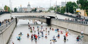 Фестиваль сап-серфинга «Яуза Фест» пройдет в Басманном районе. Фото: Пресс-служба Департамента спорта города Москвы