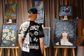 Новый выставочный проект стартует в библиотеке №18. Фото: Анна Быкова, «Вечерняя Москва»