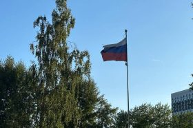 Александр Хинштейн посетил экстерриториальный участок на станции метро «Курская». Фото: Анна Быкова, «Вечерняя Москва»
