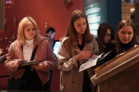 «Корни и крона»: выставка четырех поколений династии Мотовиловых откроется на Жуковской улице. Фото: Анна Быкова, «Вечерняя Москва»