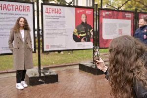 На Рождественском бульваре открылась новая фотовыставка. Фото: Управление кадровых сервисов Правительства Москвы
