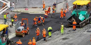 Москвичам рассказали об обновлении асфальтового покрытия на Садовом кольце. Фото: пресс-служба комплекса городского хозяйства Москвы