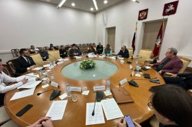 Круглый стол состоялся в МДН. Фото: страница МДН в социальных сетях