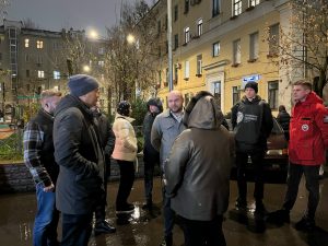 Обход территории провел глава управы. Фото: страница управы района в социальных сетях