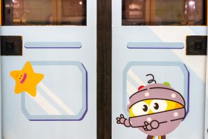 Тематический поезд запустили на Арбатско-Покровской линии метро. Фото: пресс-служба Московского метрополитена