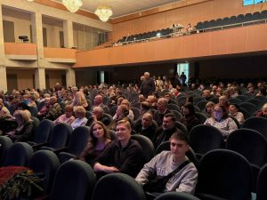 Праздничное мероприятие провели юные парламентарии района. Фото: страница Молпалаты Басманного района в социальных сетях