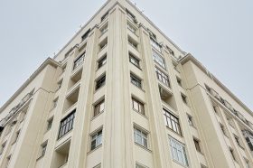 Лифты заменили в историческом доме в Басманном районе. Фото: пресс-служба ФКР Москвы