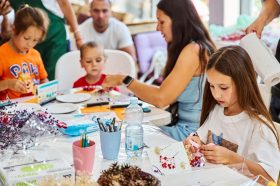 О помощи экологии в районе рассказали москвичам. Фото: пресс-служба Департамента культуры города Москвы